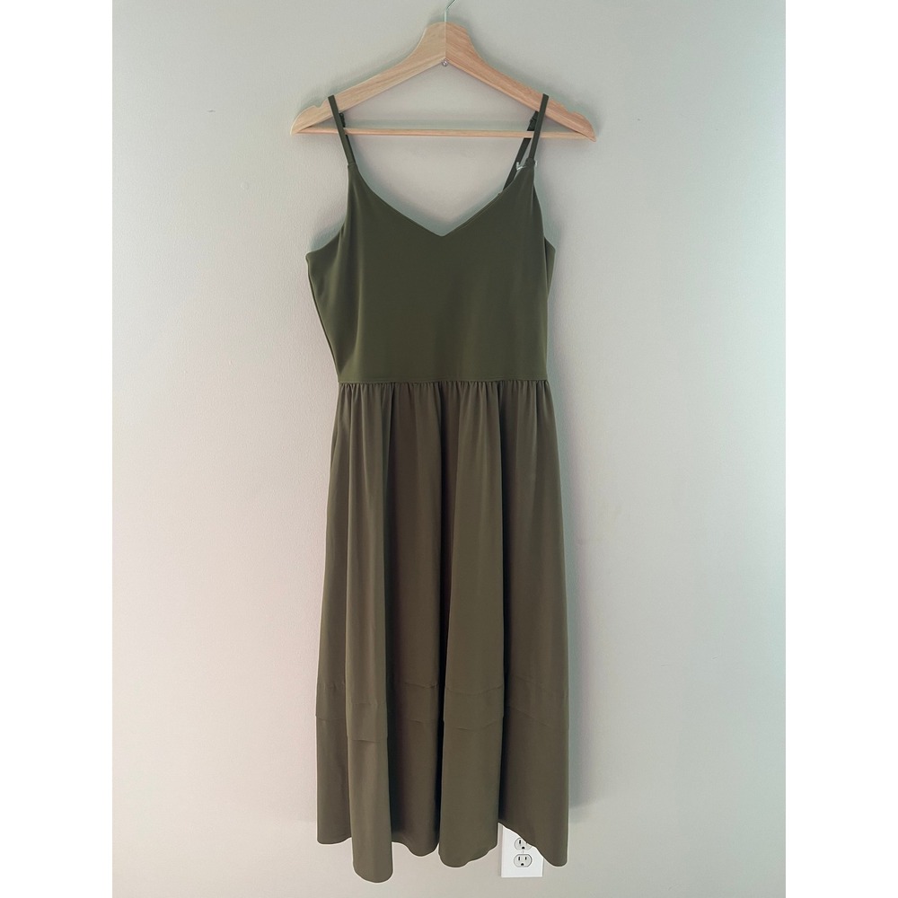 Athleta Elation V-Neck Hybrid Dress Olive Green Midi Adjustable Straps 601546-03